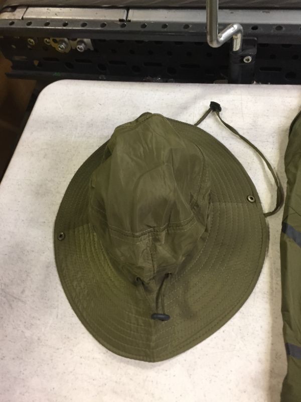 Photo 1 of camping sun hat
