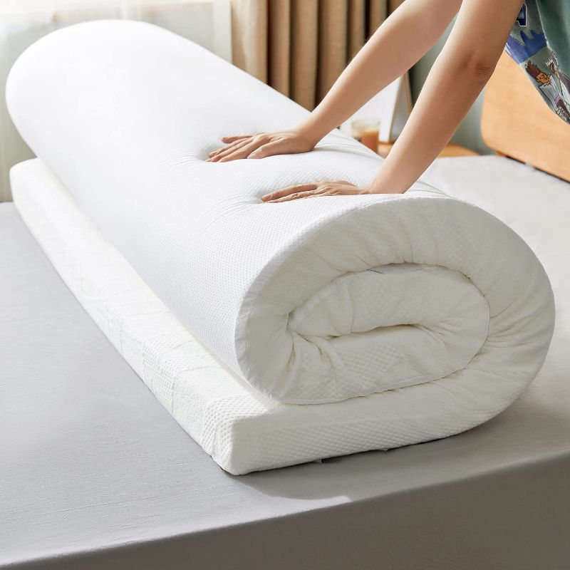 Photo 1 of 3 Inch Memory Foam Mattress Topper?Twin Mattress Topper for College Dorm?Bed Mattress Toppers for Pressure Relieving. Mattress Protector for RV?LINSY HOME Bed Pads with Washable Zipper Cover (White)
