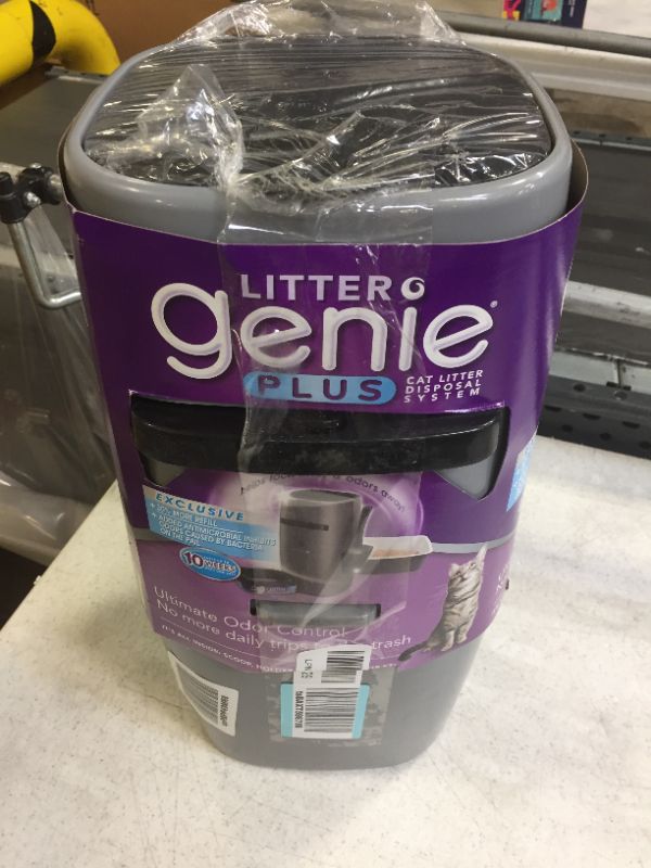 Photo 2 of Litter Genie Plus Cat Litter Disposal System Silver