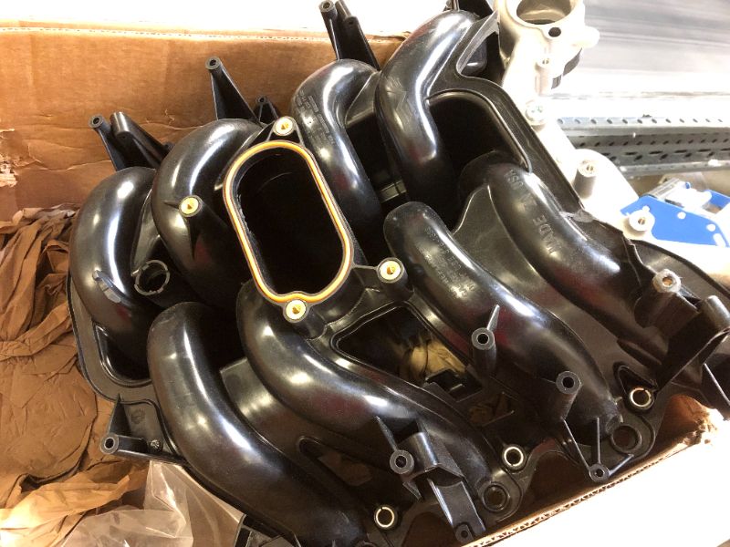 Photo 2 of  Intake Manifold 615-188[For 00-15 Ford F150/F250 F350 SD 5.4L V8]
