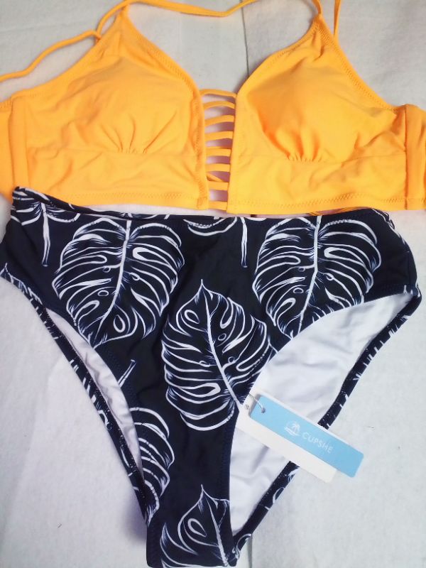 Photo 1 of Cupshe 2 piece Bikini Med