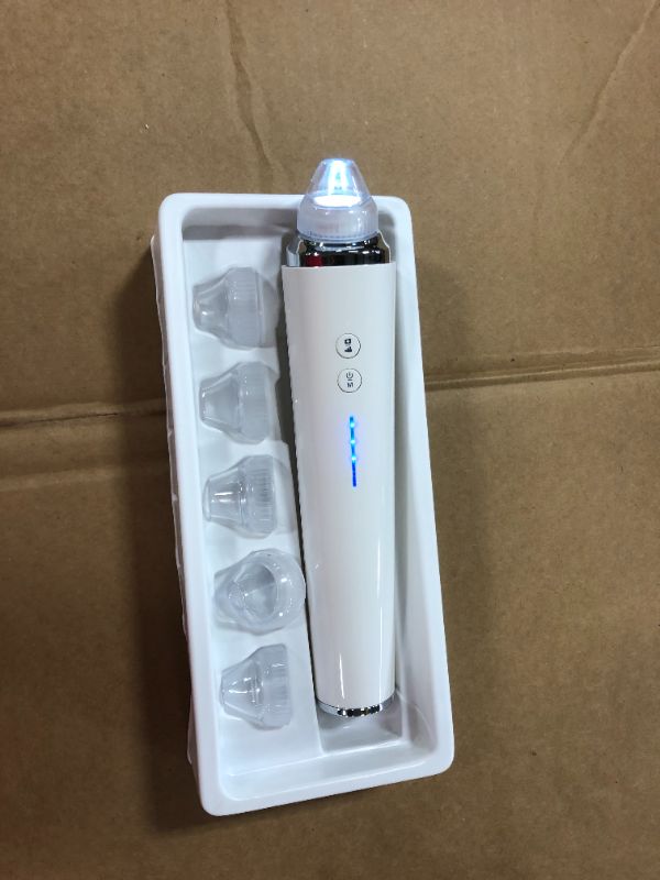 Photo 1 of blackhead remover