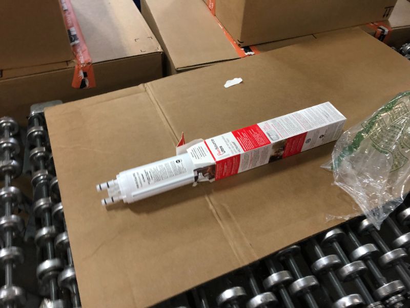 Photo 1 of PureSource Ultra Water Filter for Frigidaire Refrigerators
