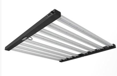 Photo 1 of ParfactWorks WF840 - 840W LED Grow Light
