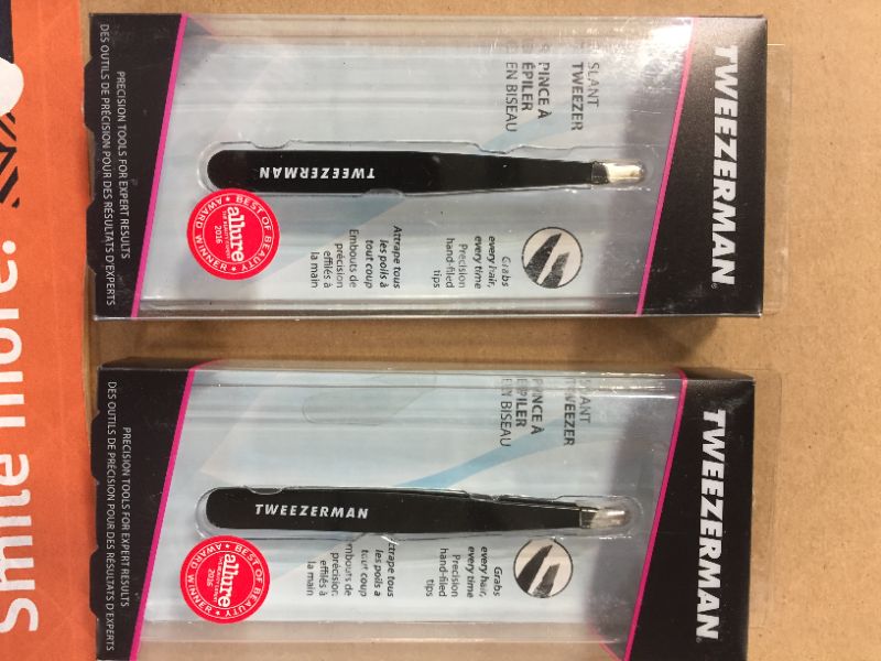 Photo 2 of 2 Tweezerman Slant Tweezer (Black)
