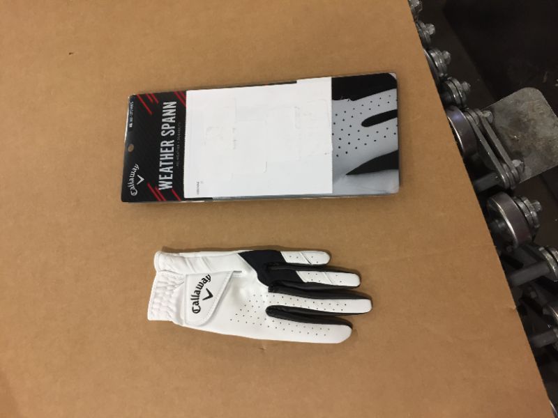 Photo 2 of Callaway Golf Men's Weather Spann Premium Synthetic Golf Glove ML reg 
