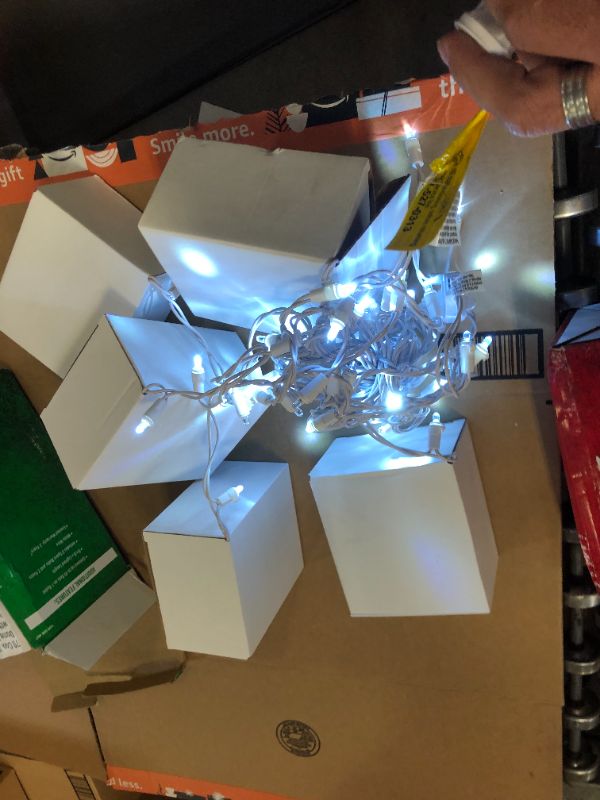 Photo 1 of 70-Light Cool White Dome LED Icicle Lights with 5 3D Snowflakes
