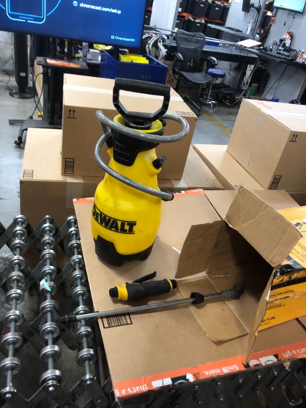 Photo 2 of dewalt 2 Gal. Sprayer
