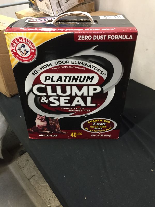 Photo 2 of Arm & Hammer Clump & Seal Platinum Litter, Multi-Cat, 40 Lbs