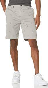 Photo 1 of Amazon essentials size 31 slim fit - men's shorts 