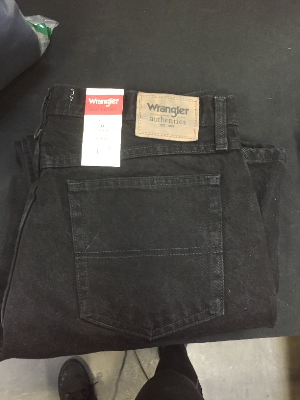 Photo 1 of Wrangler Authentics Men's Classic 5-Pocket Regular Fit Cotton Jean
36x29