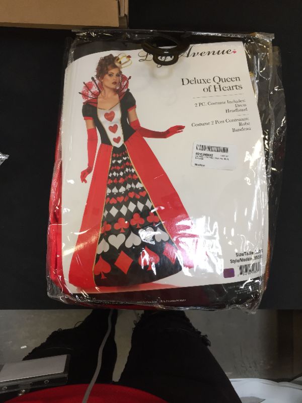 Photo 2 of Leg Avenue Women's Wonderland Queen of Hearts Halloween Costume
XL