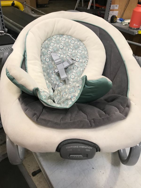 Photo 2 of graco baby rocker 