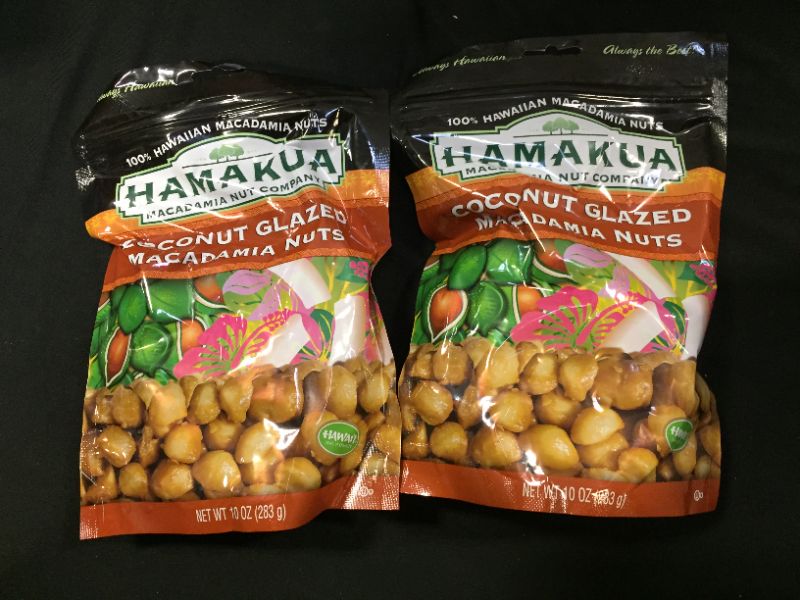 Photo 1 of 10oz Coconut Glazed Macadamia Nuts Pouches (2pk)
