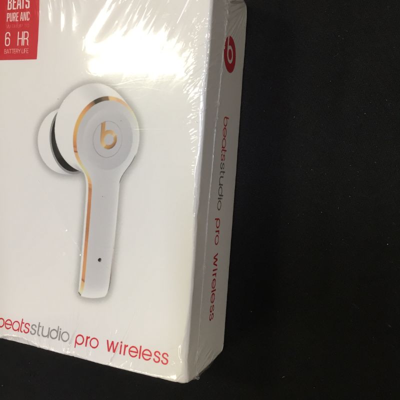 Photo 1 of generic Bluetooth earphones