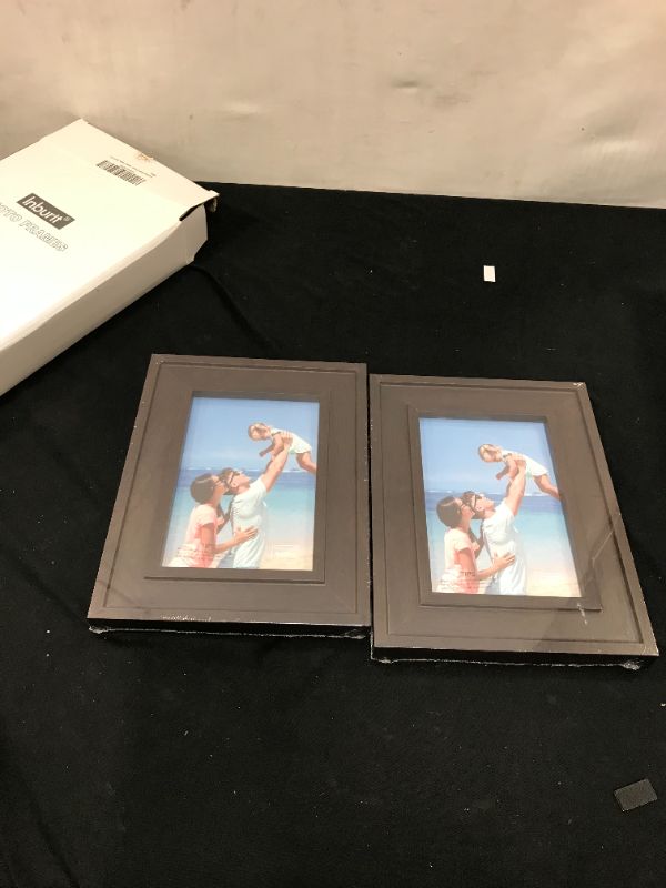 Photo 1 of ( pack of 2 ) 4 by 6 Picture Frames 