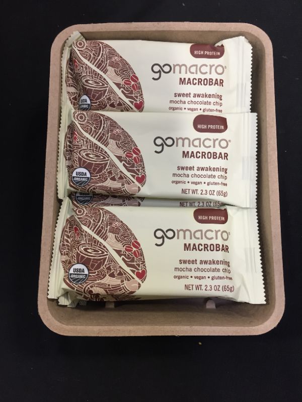 Photo 1 of GoMacro MacroBar Organic Vegan Protein Bars - Mocha Chocolate Chip (2.3 Ounce Bars) Sep 12/21