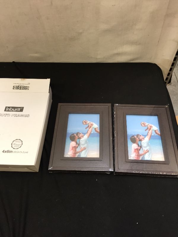 Photo 2 of 2 pack ( 4 by 6 inch ) photo frames 