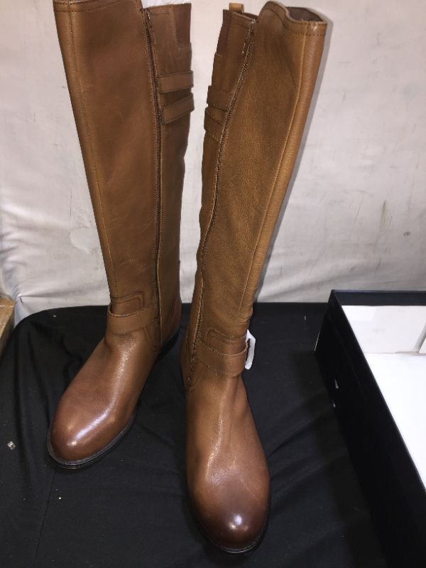Photo 2 of Jessie High Boot - 8/5/W brown not black 