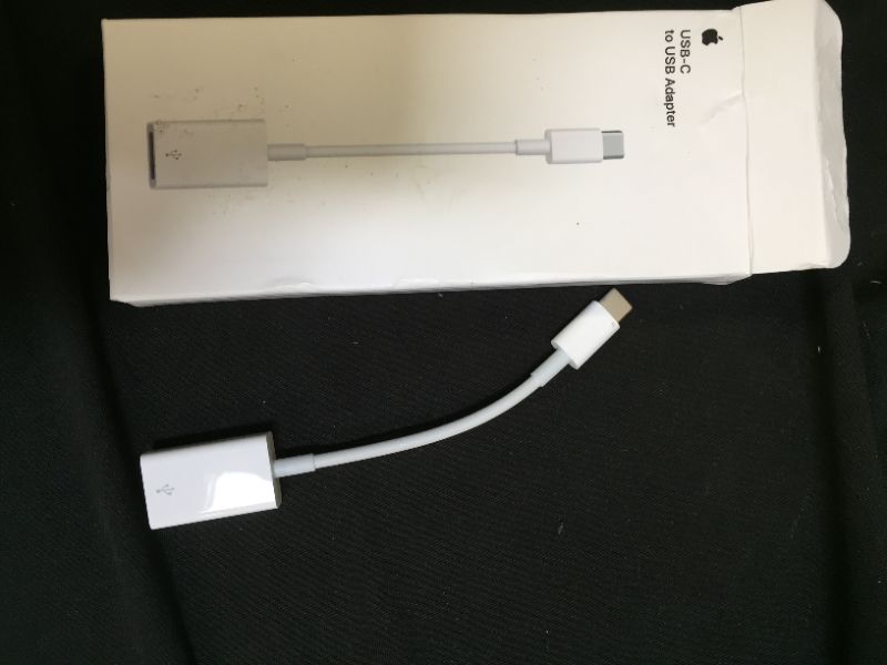 Photo 2 of Apple MJ1M2AM/A USB-C to USB Adapter
