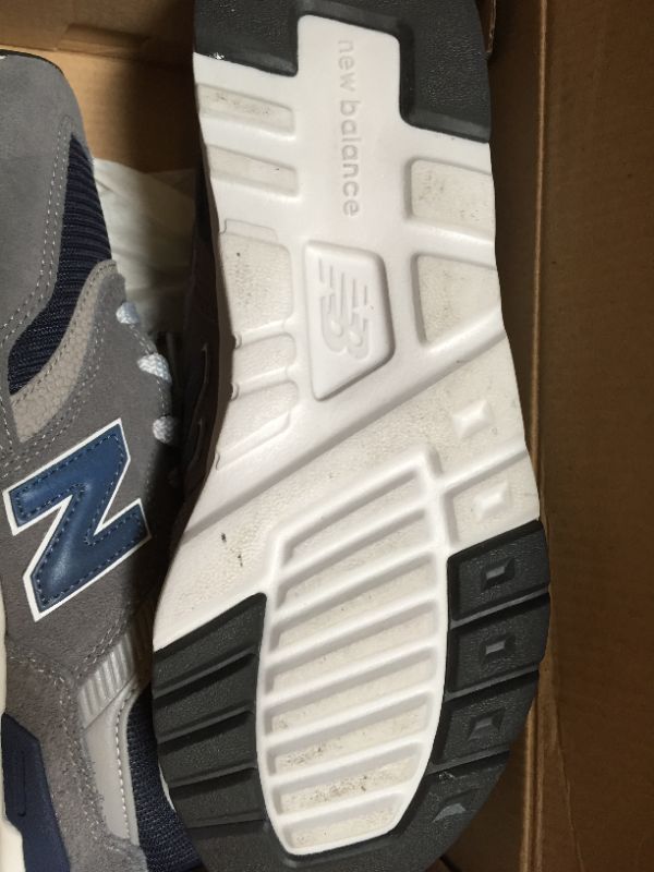 Photo 4 of New Balance Mens 997h V1 Sneaker, 6 US
