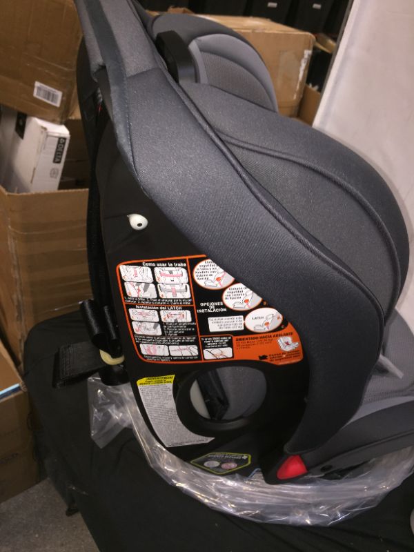 Photo 4 of Graco SlimFit3 LX 3-in-1 Convertible Car Seat - Kunningham