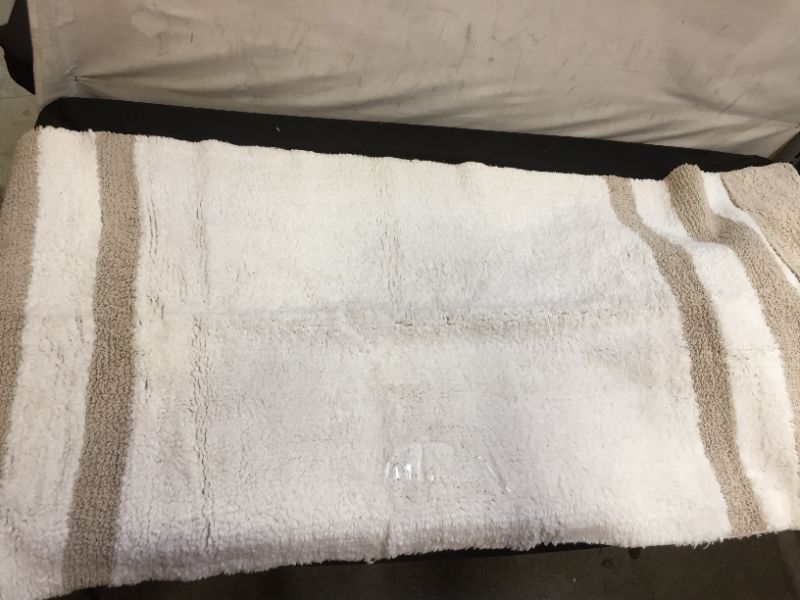 Photo 1 of 6 x 2 feet runner rug 