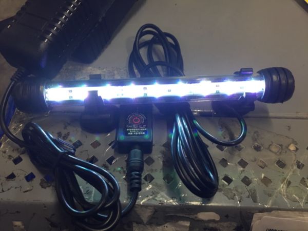 Photo 1 of LED LAMP LIGHT 