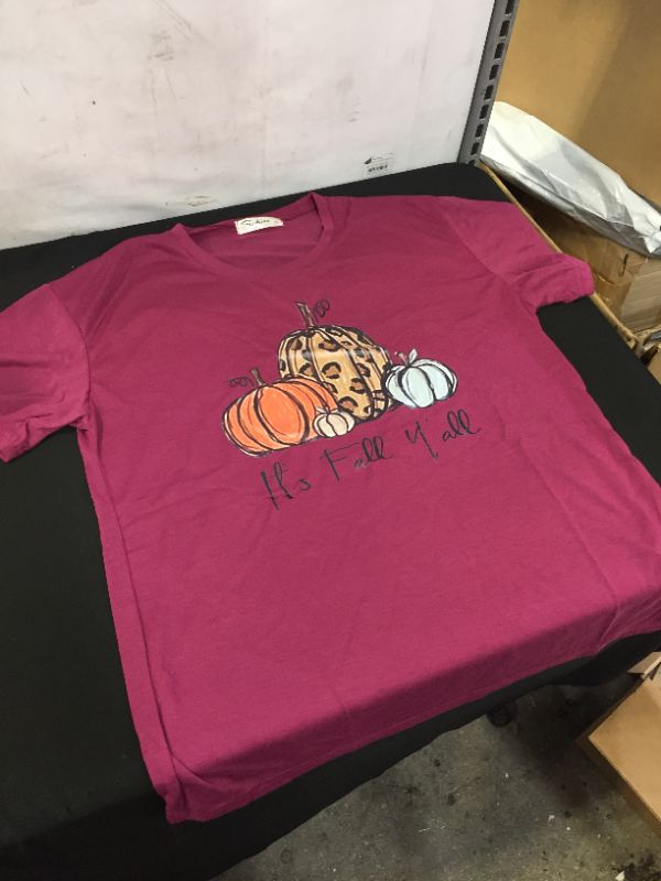 Photo 1 of WOMEN'S XL FALL SEASONAL T SHIRT