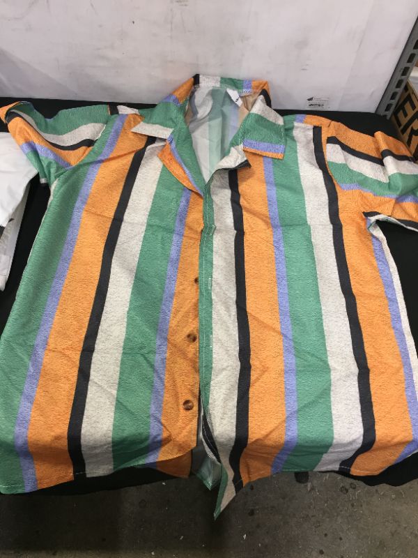 Photo 1 of MENS MEDIUM BUTTON DOWN SHIRT