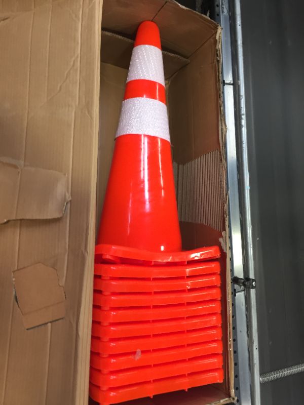 Photo 2 of 10 pack of traffic cones color orange size 26 inches high 