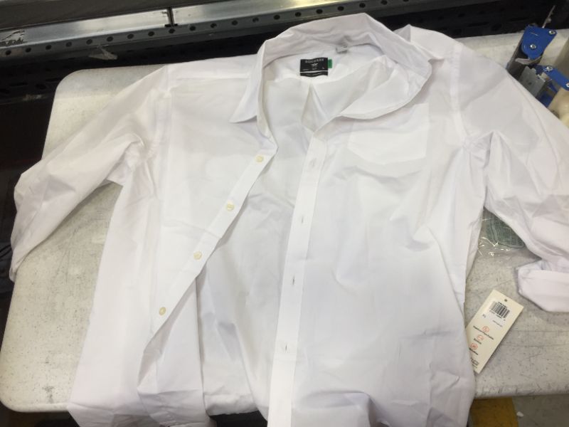 Photo 2 of Dockers Men's Long Sleeve Signature Comfort Flex Shirt color white size extra large 
