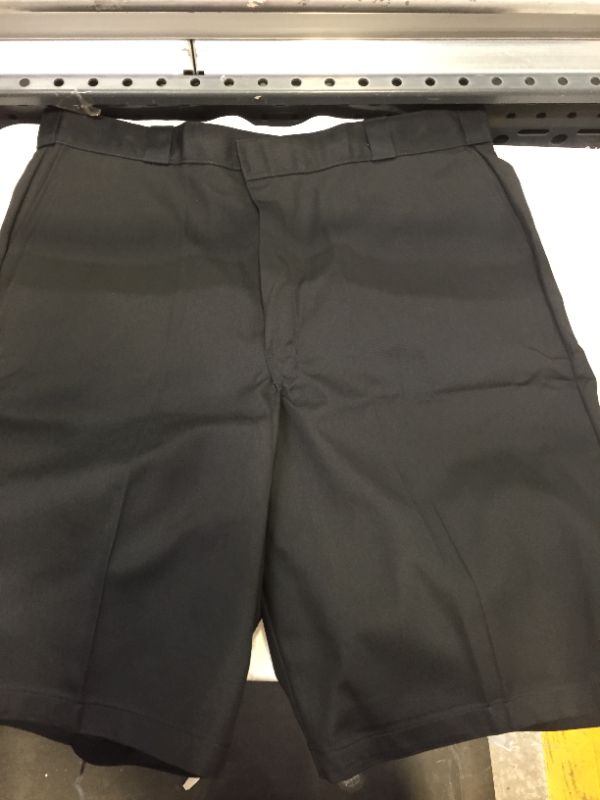 Photo 2 of Dickies Men's 13 Inch Loose Fit Multi-Pocket Work Short
 color black size 44