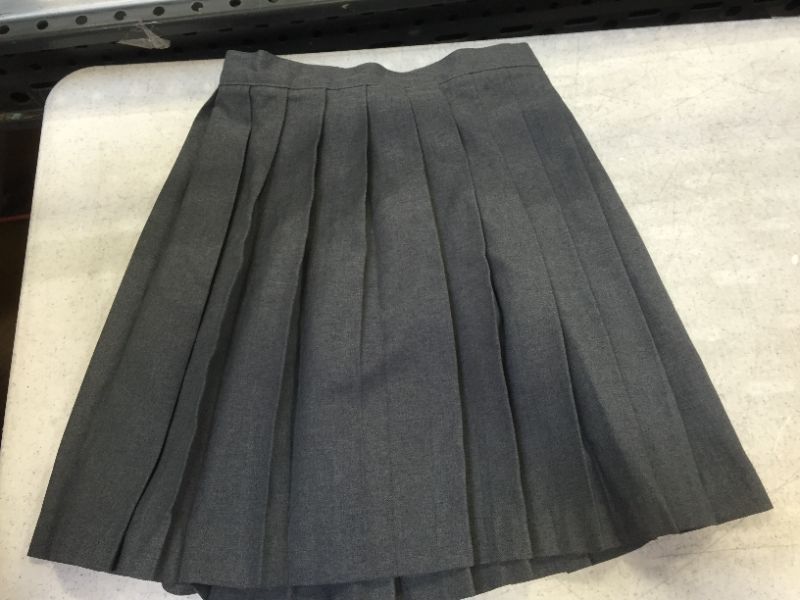 Photo 2 of Girls Regular Casual Scooter Skirt (Skorts) color grey size 10.5 plus 
