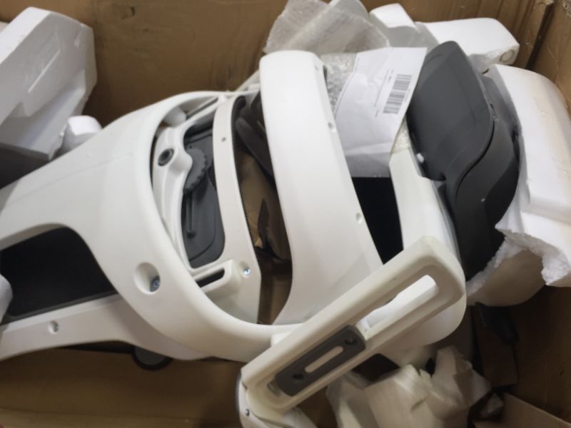 Photo 1 of SELLING AS PARTS ONLY, WHITE OFFICE CHAIR, NO HARDWARE 