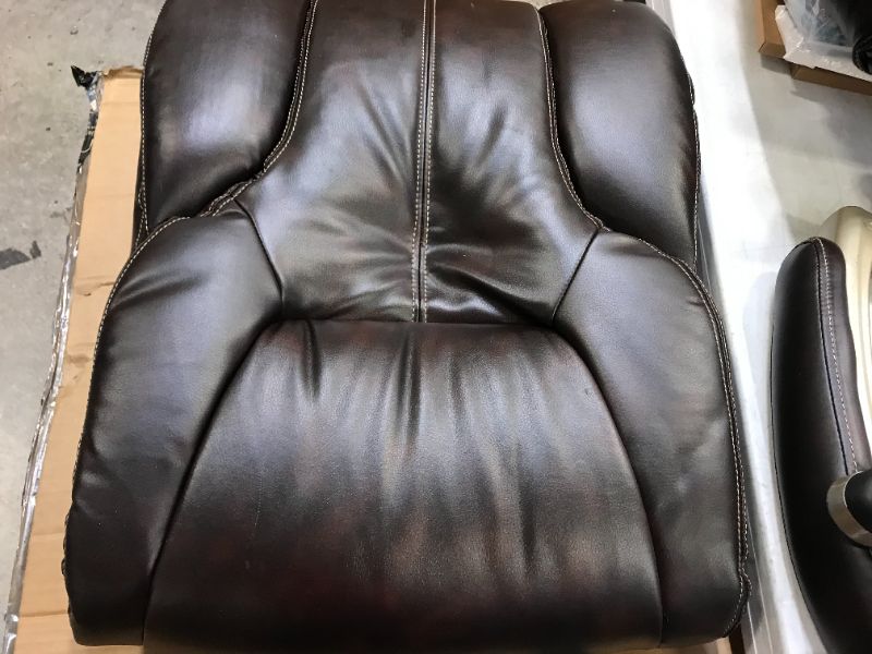 Photo 8 of sold for parts only---Amazon Basics Executive Office Desk Chair with Armrests