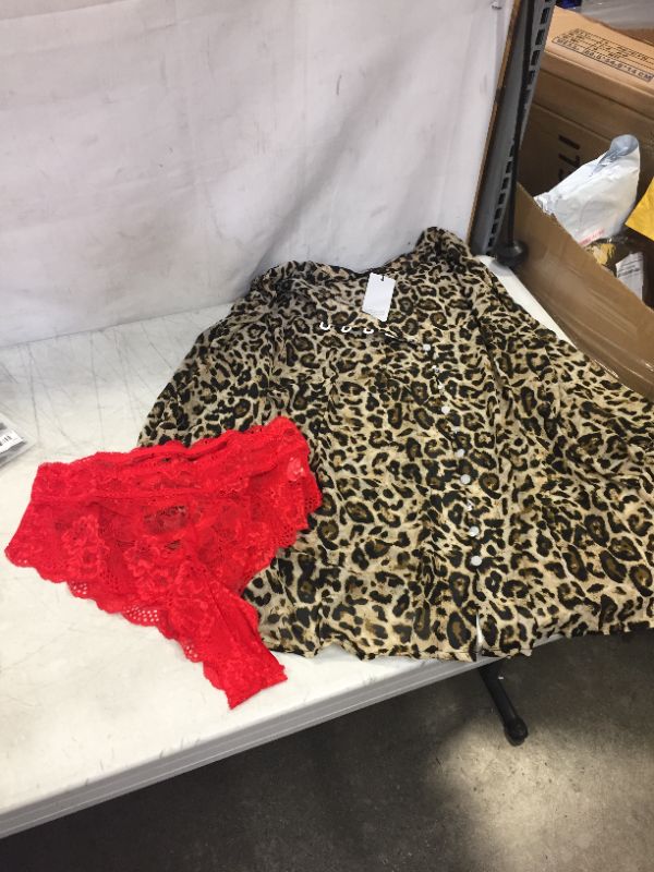 Photo 1 of 2pc Size L - Women's Blouse & Red Lace bottoms