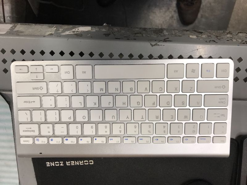 Photo 1 of Generic apple Bluetooth wireless keyboard