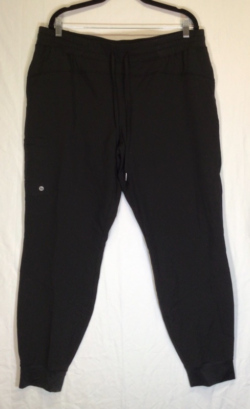 Photo 2 of BARCO ONE - Women's Boost Jogger Pant, Mid-Rise Medical Scrub Pant w/ 4-Way Stretch Fabric & 3 Pockets-Black- Size XL