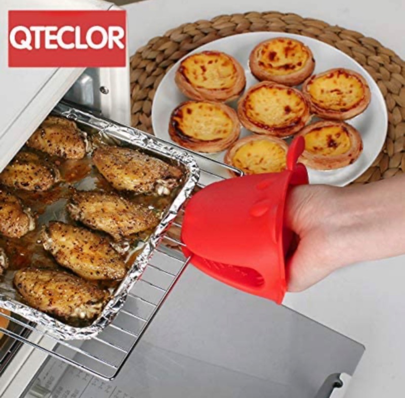 Photo 5 of 3 Pack I QTECLOR Mini Oven Mitts Gloves-BPA Free Silicone,Heat Resistant , Cooking Pinch Mitts Potholder for Kitchen Cooking & Baking