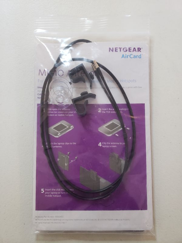 Photo 2 of Netgear 6000450 MIMO Antenna with 2 TS-9 Connectors
