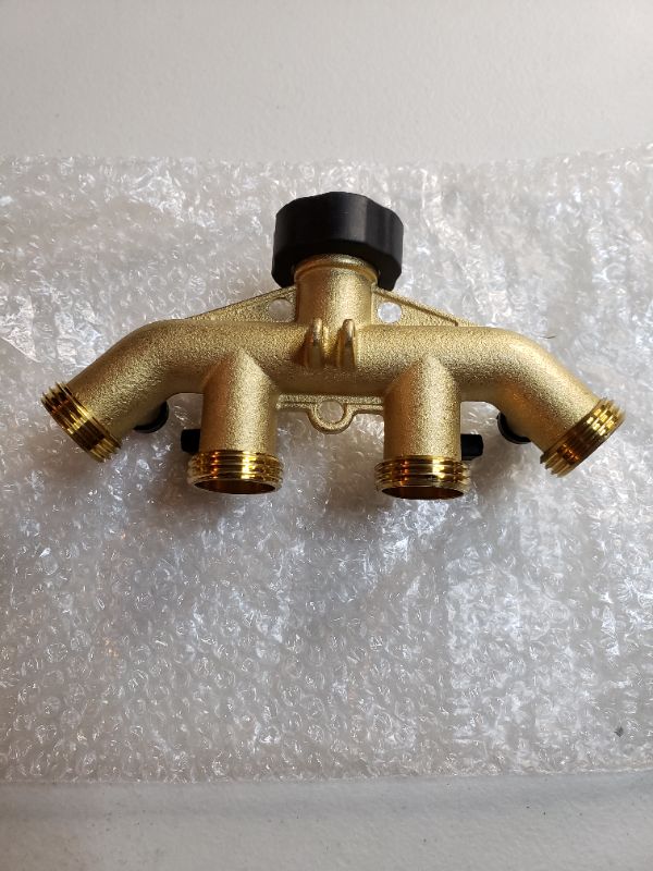 Photo 2 of 4 Way Garden Hose Splitter Valve.