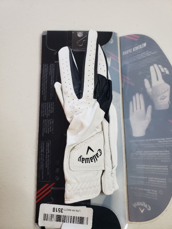 Photo 3 of Callaway Golf Men's Weather Spann Premium Synthetic Golf Glove. SIZE ML REG. RIGHT MEN'S.
