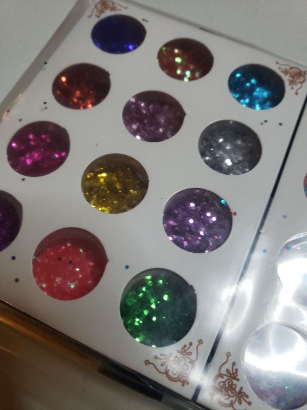 Photo 3 of CHUNKY GLITTER SEQUIN KIT.