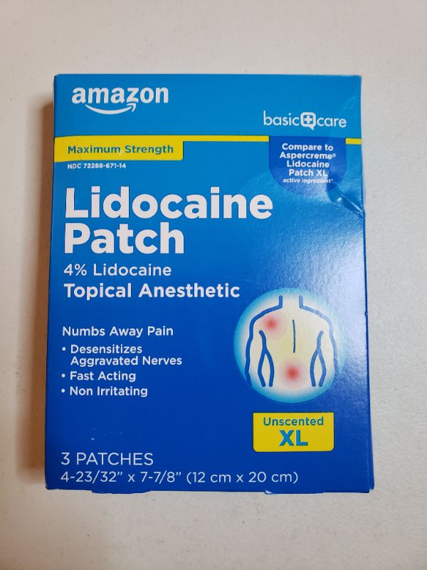 Photo 1 of Amazon Basic Care Lidocaine Patch 4 Topical Anesthetic 12 cm x 20 cm Maximum Strength Pain Relief Patch Fragrance Free, White, 3 Count
