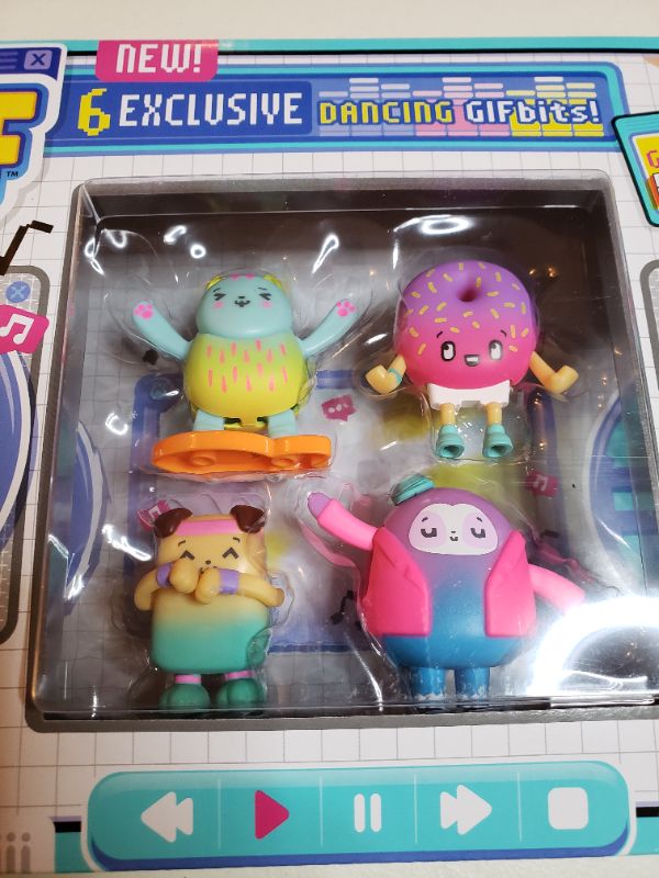 Photo 3 of OH! MY GIF Moving Collectibles Toy with 6 Exclusive Dancing GIFbits, Multicolor (24116)
