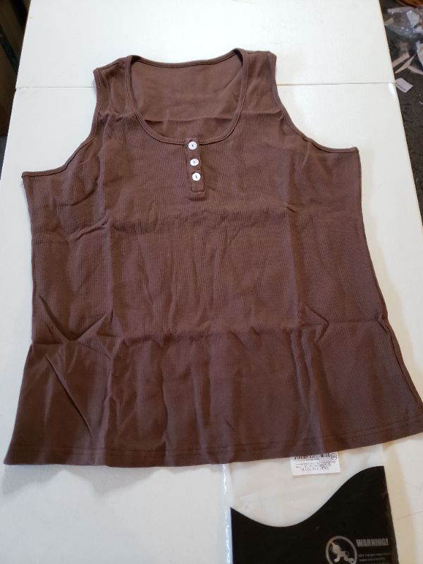 Photo 1 of WOMEN'S BROWN SLEEVELESS SHIRT, SIZE XXL.