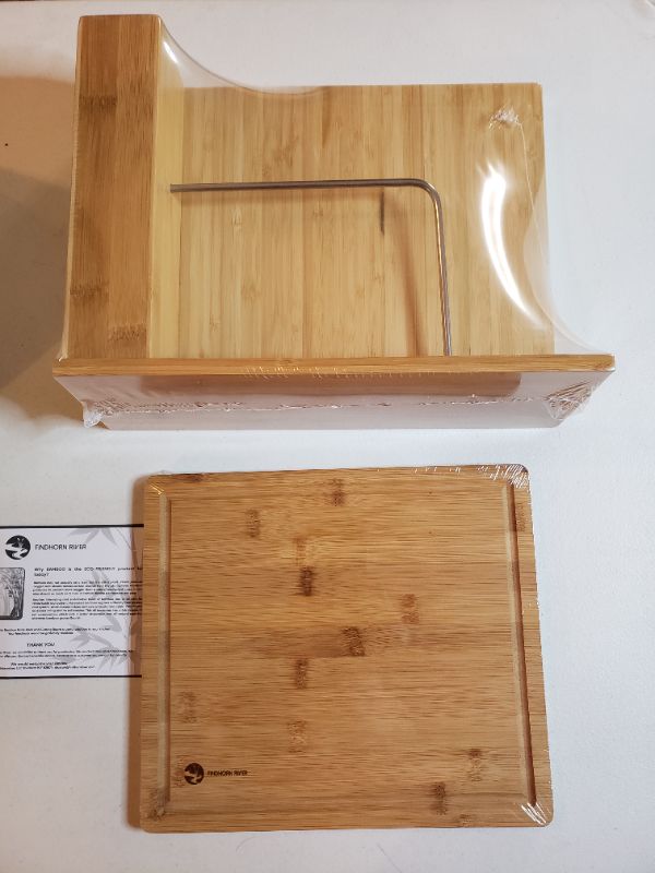 Photo 2 of Knife Rack & Cutting Board
