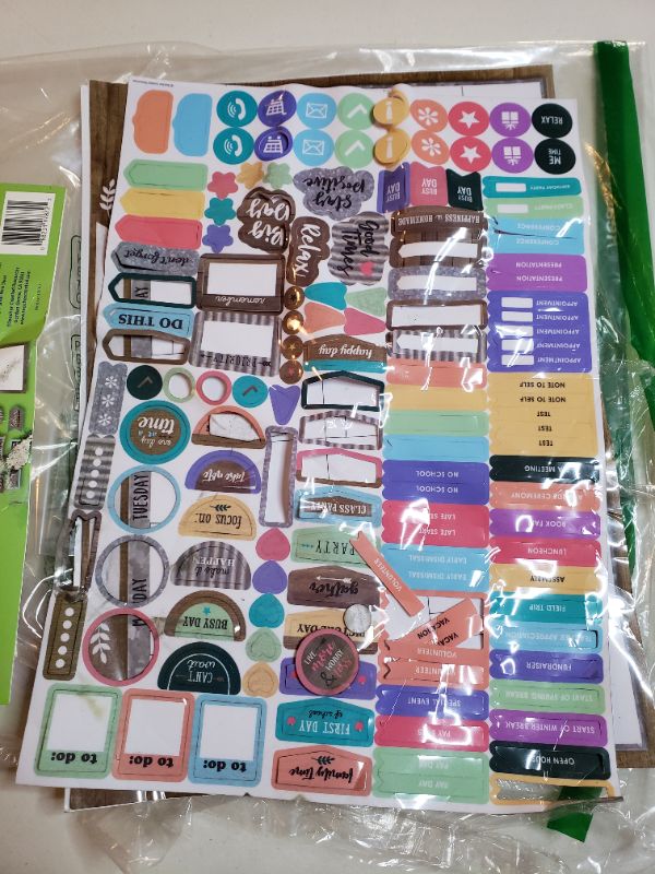 Photo 1 of Teacher Created Resources Home Sweet Classroom Clingy Thingies Calendar Set (TCR77872)
