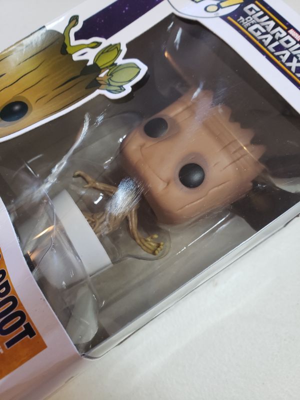 Photo 3 of Funko POP! Marvel: Dancing Groot Bobble Action Figure,Multicolor,3.75 inches
BOX DAMAGE.